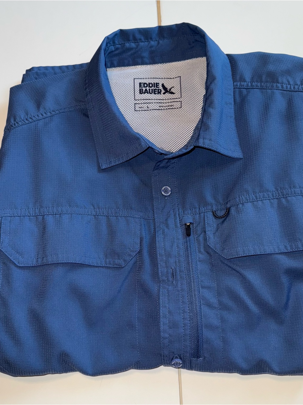 Eddie Bauer Men's Vented Fisherman Button Down Shirt